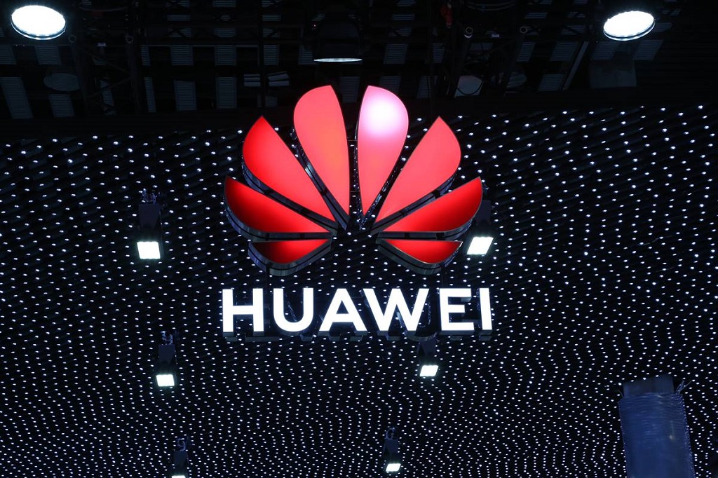 Huawei Ingin Buat Mobil Listrik Akhir Tahun Ini